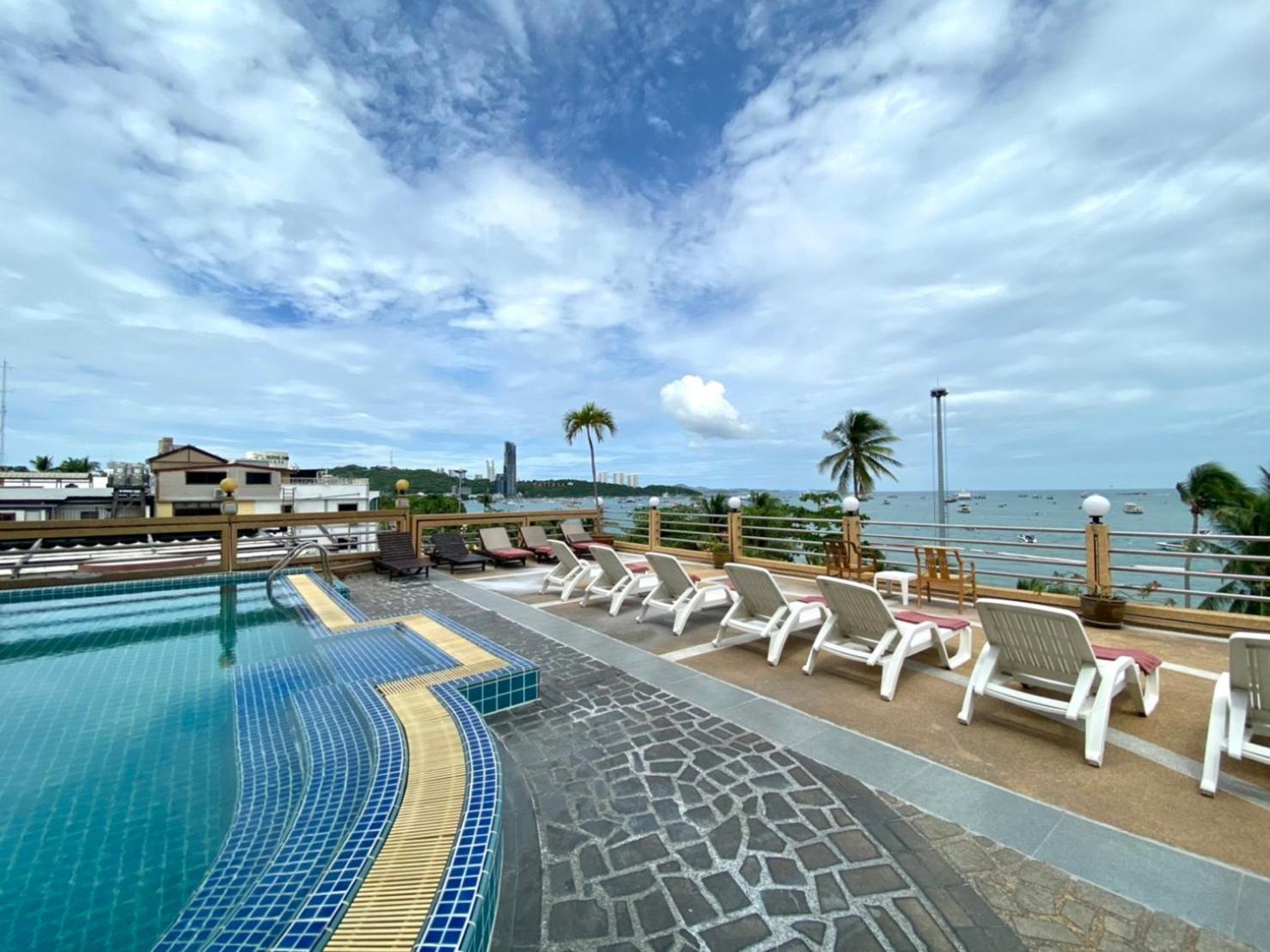 Aa Hotel Pattaya Zewnętrze zdjęcie